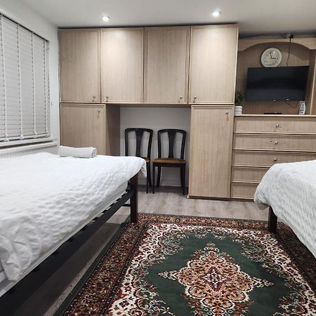 The London En-Suite Ilford Exterior foto