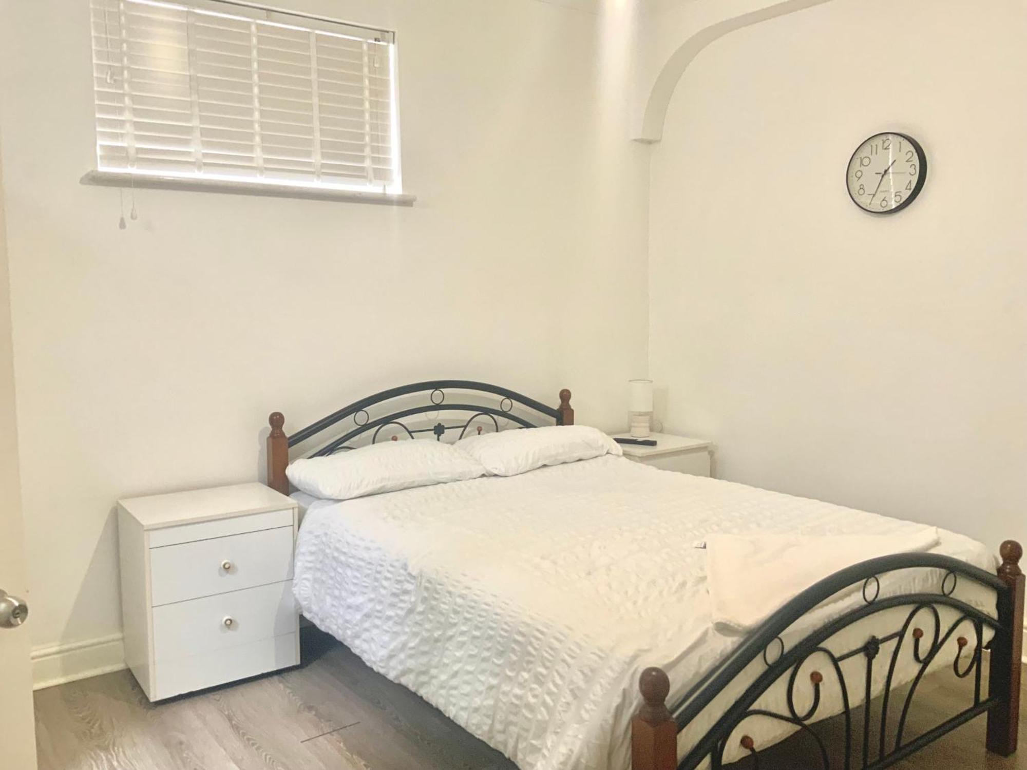 The London En-Suite Ilford Exterior foto